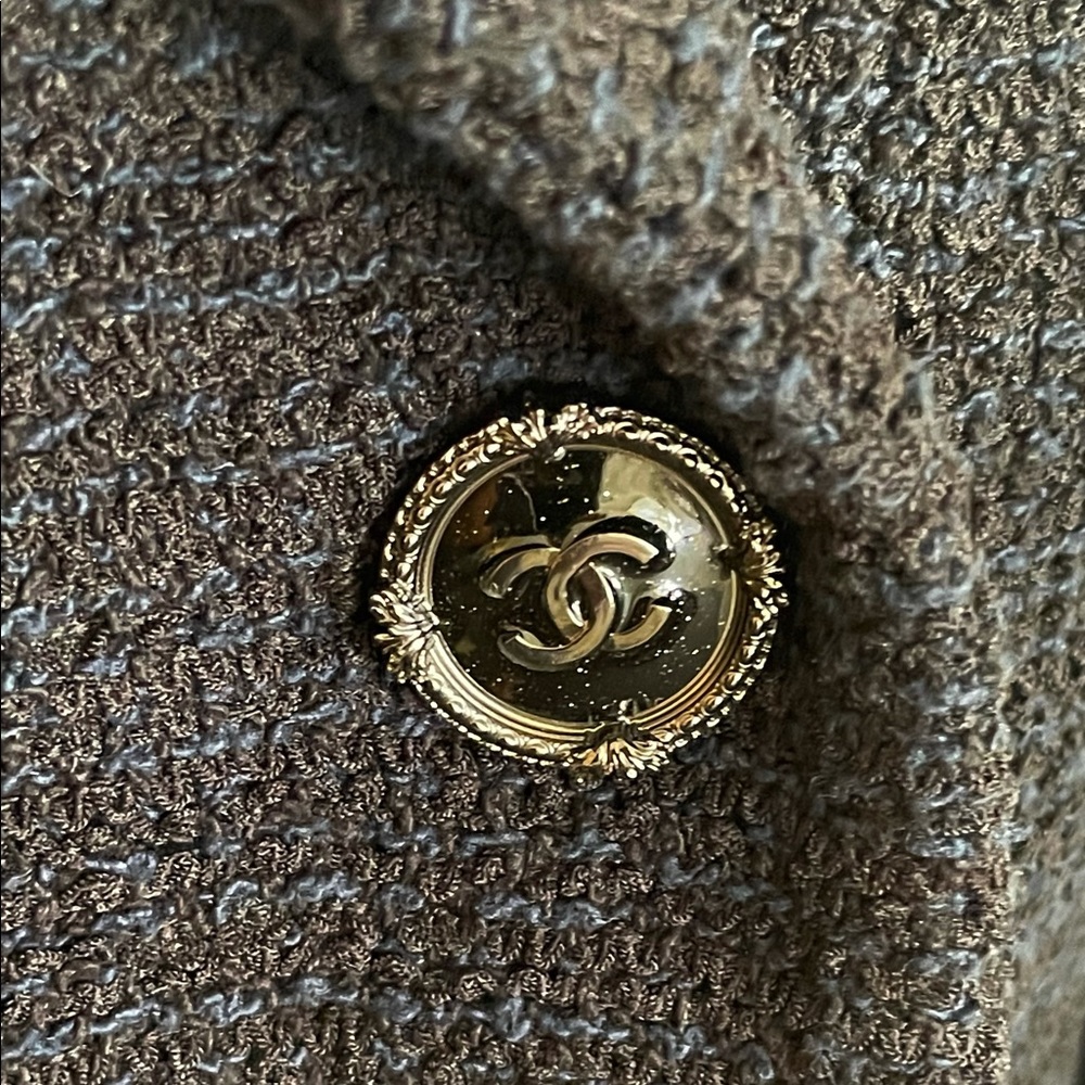 🖤Chanel Navy Tweed De cotton Jacket %100 Authentic 🖤 - Picture 7 of 11
